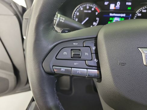 Used 2023 Cadillac CT4 Luxury w/ Sun And Sound Package RWD image 20