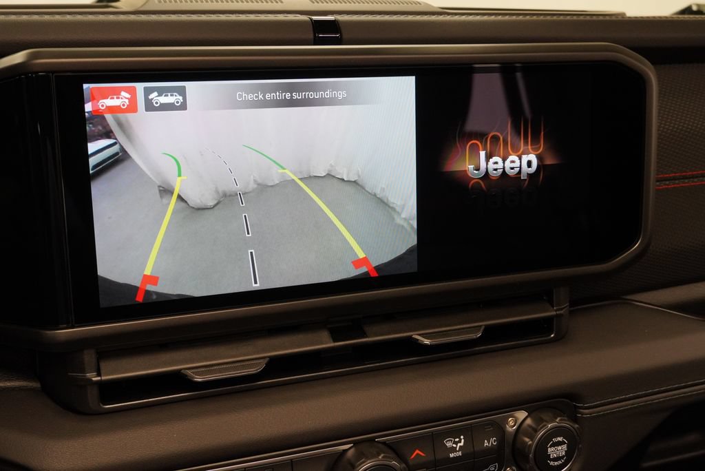 New 2027 Jeep Wrangler Unlimited Rubicon AWD/4WD image 24