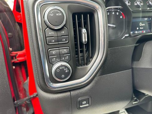 Used 2021 GMC Sierra 1500 Elevation w/ X31 Off-Road Package AWD/4WD image 18