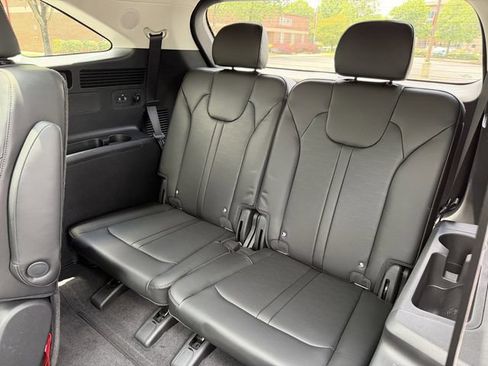 Certified 2026 Kia Sorento EX w/ EX Premium Package FWD image 37