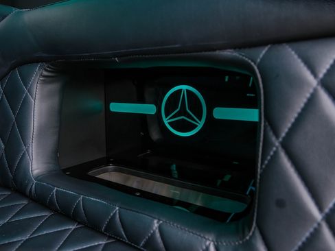 Used 2024 Mercedes-Benz Sprinter 3500 image 43