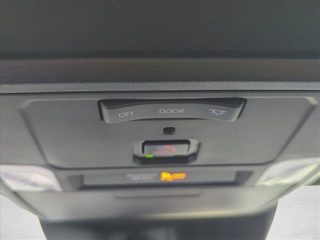 Certified 2025 Toyota Tacoma SR5 AWD/4WD image 23