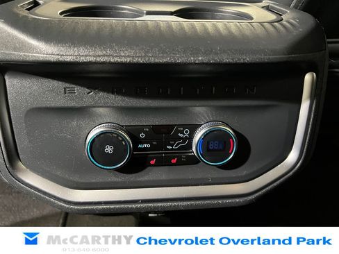 Used 2025 Ford Expedition Max Platinum image 30