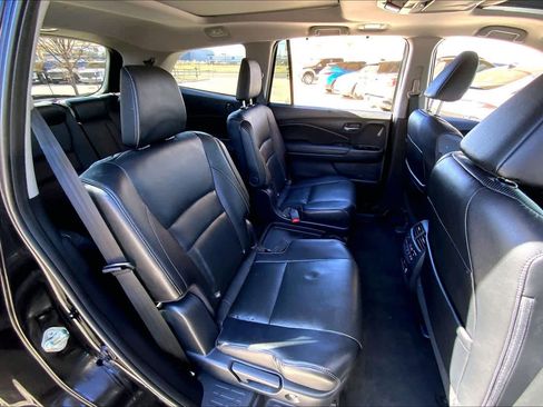 Used 2017 Honda Pilot Elite image 20