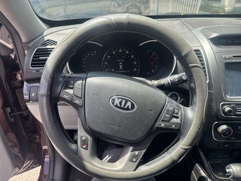 Used 2015 Kia Sorento SX FWD image 7