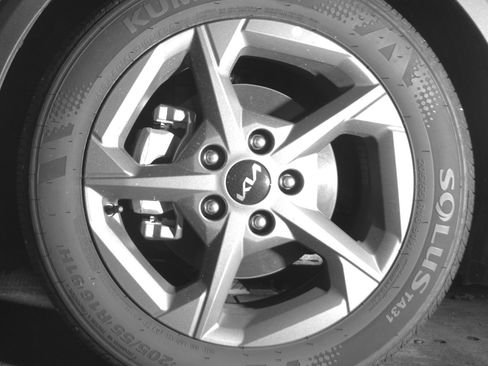 Used 2025 Kia K4 FWD image 12