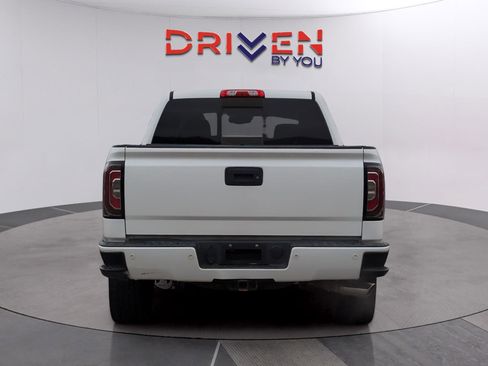Used 2018 GMC Sierra 1500 Denali w/ Denali Ultimate Package image 4