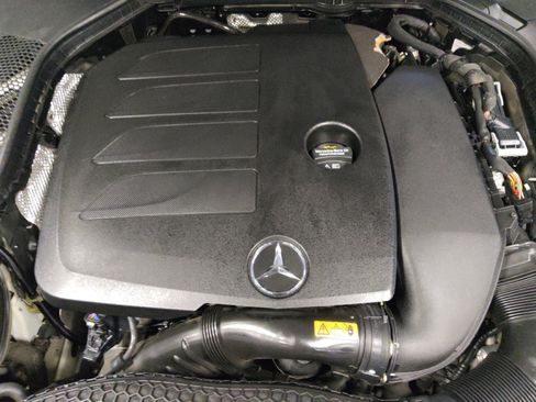 Used 2020 Mercedes-Benz C 300 4MATIC Sedan image 30