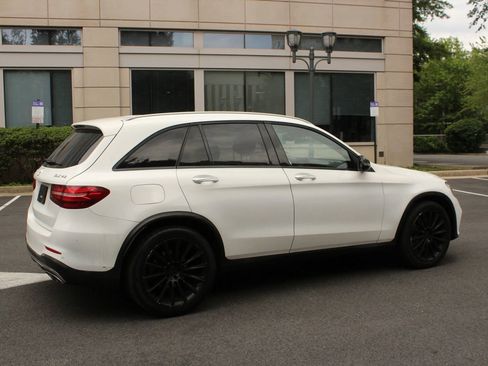 Used 2018 Mercedes-Benz GLC 43 AMG 4MATIC image 7