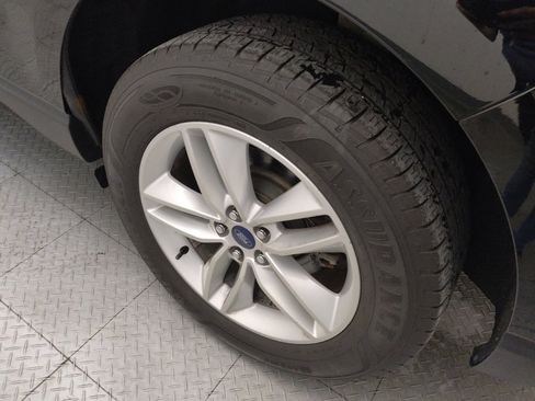 Used 2017 Ford Edge SEL w/ Equipment Group 201A FWD image 31