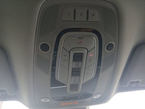 Used 2018 Audi Q5 Prestige w/ Prestige Package image 29