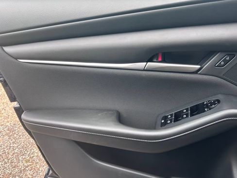 New 2026 MAZDA MAZDA3 s FWD image 19