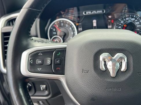 Used 2021 RAM 1500 Big Horn AWD/4WD image 17