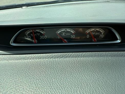 Used 2018 Ford Focus ST image 36