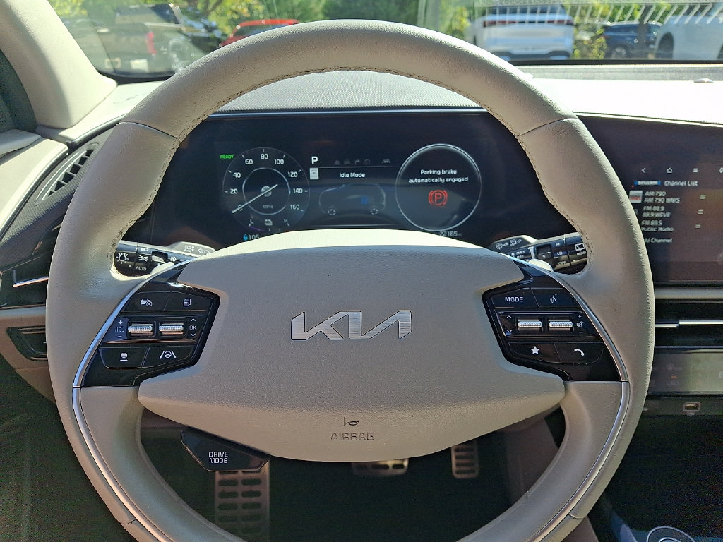 Used 2023 Kia Niro Wave w/ Wave Preserve Package FWD image 20