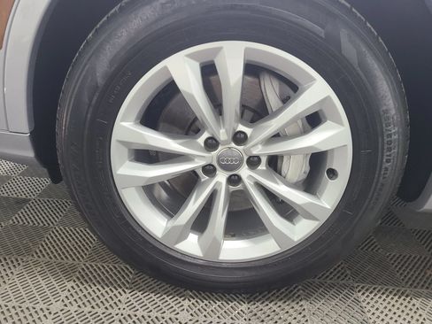 Used 2019 Audi Q7 2.0T Premium w/ Convenience Package AWD/4WD image 18