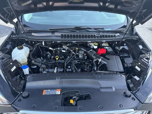 Certified 2022 Ford Edge SE w/ Cargo Accessory Package image 38