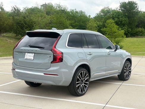 New 2026 Volvo XC90 B5 Plus w/ Protection Package Premier AWD/4WD image 5