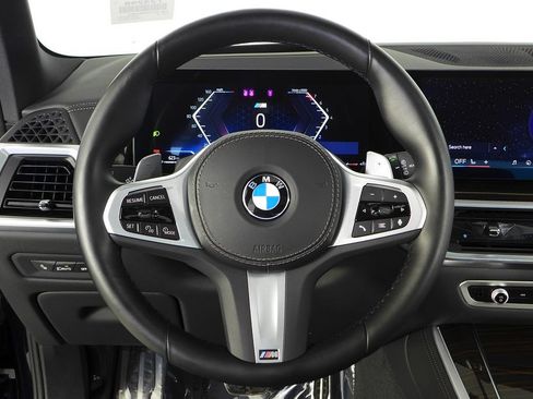 Used 2024 BMW X5 sDrive40i w/ M Sport Package RWD image 27