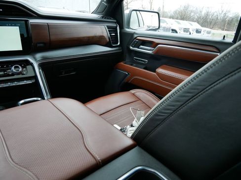 Used 2023 GMC Sierra 1500 Denali Ultimate image 15