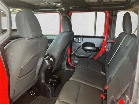 Used 2018 Jeep Wrangler Unlimited Sport AWD/4WD image 10