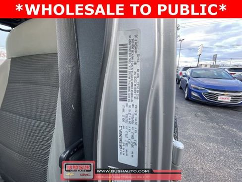 Used 2010 Jeep Wrangler Unlimited Sport image 30