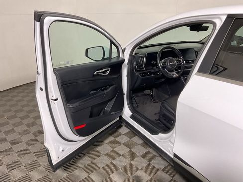 Used 2023 Kia Sportage EX FWD image 20