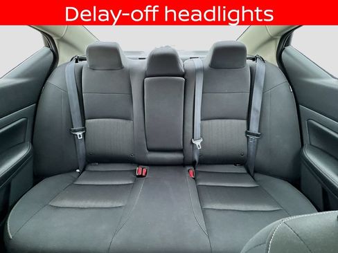 Used 2025 Nissan Altima 2.5 SV FWD image 19