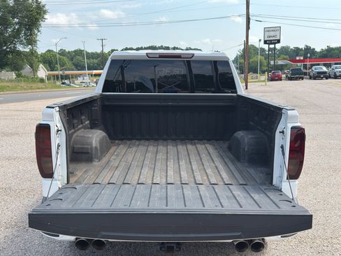 Used 2021 GMC Sierra 1500 Elevation AWD/4WD image 9
