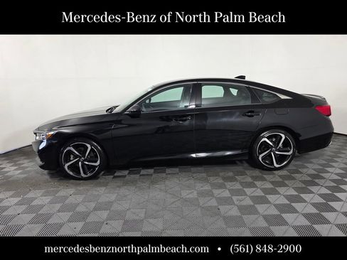 Used 2022 Honda Accord Sport image 3