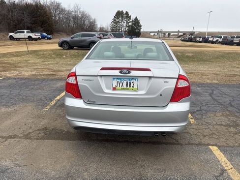 Used 2010 Ford Fusion SE image 6