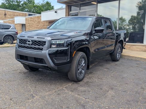 New 2026 Nissan Frontier SV AWD/4WD image 2