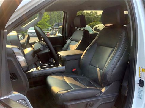 Used 2026 Ford F250 Lariat w/ Lariat Premium Package AWD/4WD image 26