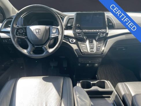 Certified 2024 Honda Odyssey Touring image 10