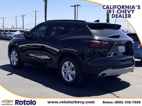 Used 2019 Chevrolet Blazer LT w/ Sound & Technology Package FWD image 4