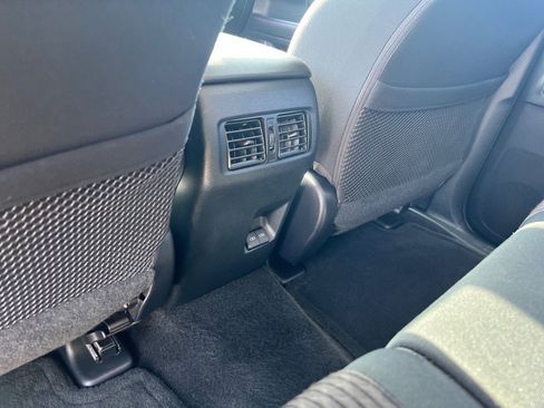 Used 2024 Toyota 4Runner TRD Off-Road image 18