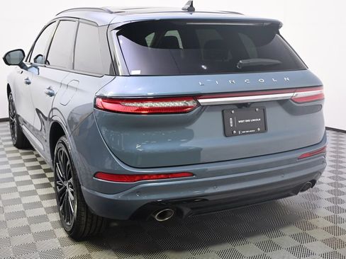 New 2026 Lincoln Corsair Premiere image 4