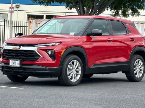 Used 2026 Chevrolet TrailBlazer LS w/ LS Convenience Package image 8