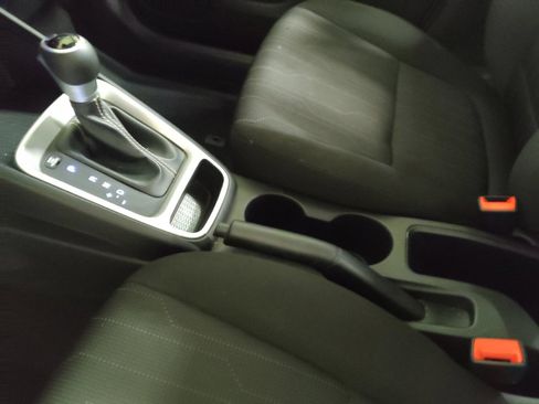 Used 2020 Hyundai Venue SE FWD image 26