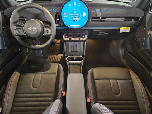 Used 2025 MINI Cooper Convertible image 18