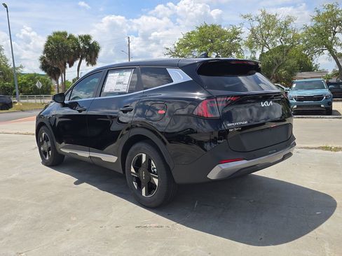 New 2026 Kia Sportage LX FWD image 6