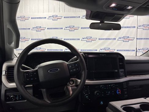 Used 2026 Ford F250 XLT image 2