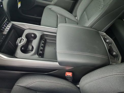 New 2026 RAM 1500 Big Horn AWD/4WD image 30