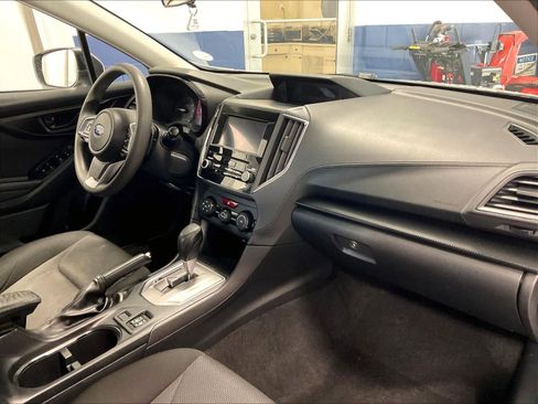 Used 2022 Subaru Impreza Premium image 14
