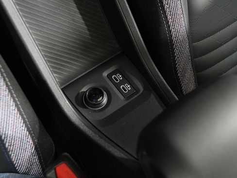 Certified 2025 MINI Cooper S image 15