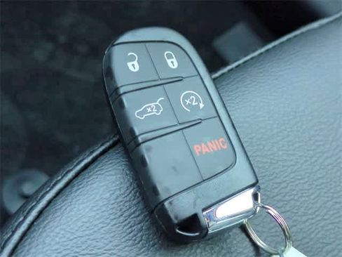 New 2026 Jeep Compass Limited image 34