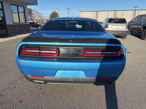 Used 2023 Dodge Challenger SXT w/ Blacktop Package image 7