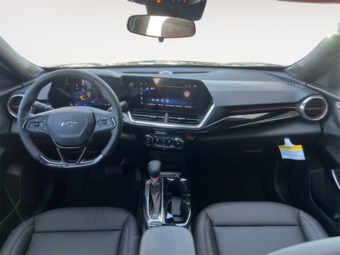 New 2026 Chevrolet Trax RS w/ Sunroof Package image 10