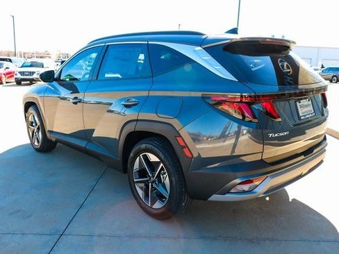 New 2025 Hyundai Tucson SEL image 3