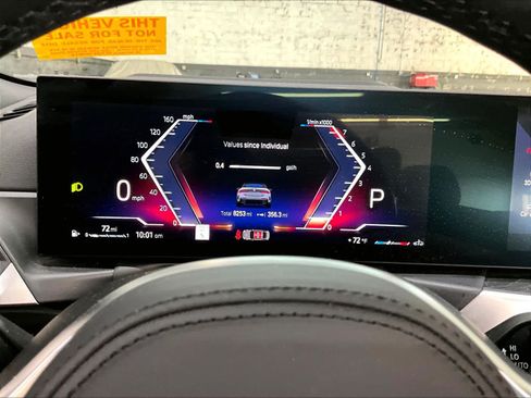 Used 2024 BMW M440i Convertible w/ Premium Package RWD image 22